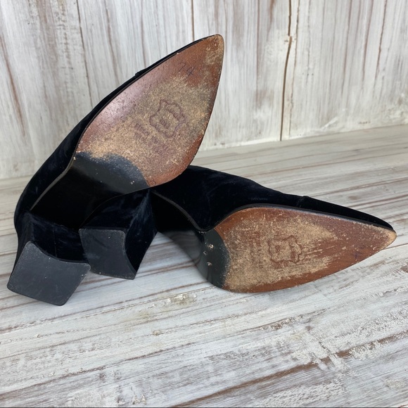 Vintage Stuart Weitzman Classic Block Heel - Picture 12 of 12